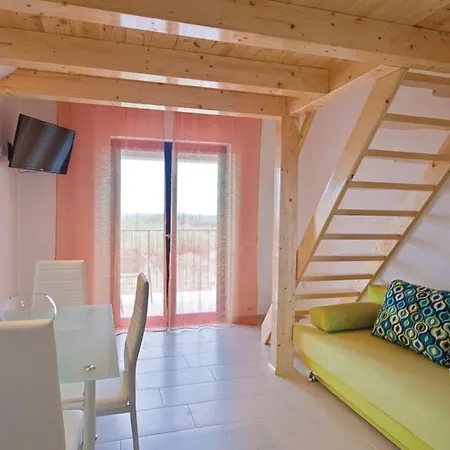 Svjetlana 아파트 *